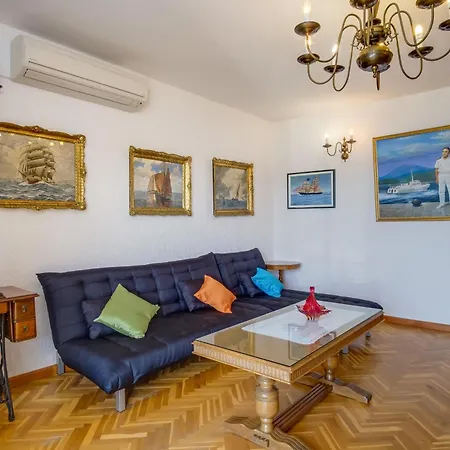 Apartment By The Sea Losinj, Losinj - 5391 *